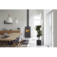 Svendsen 2 houtkachel met sokkel 14 cm